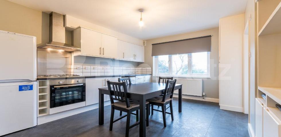 			NEW INSTRUCTION, 2 Bedroom, 1 bath, 1 reception Apartment			 Eylewood Road, West Norwood